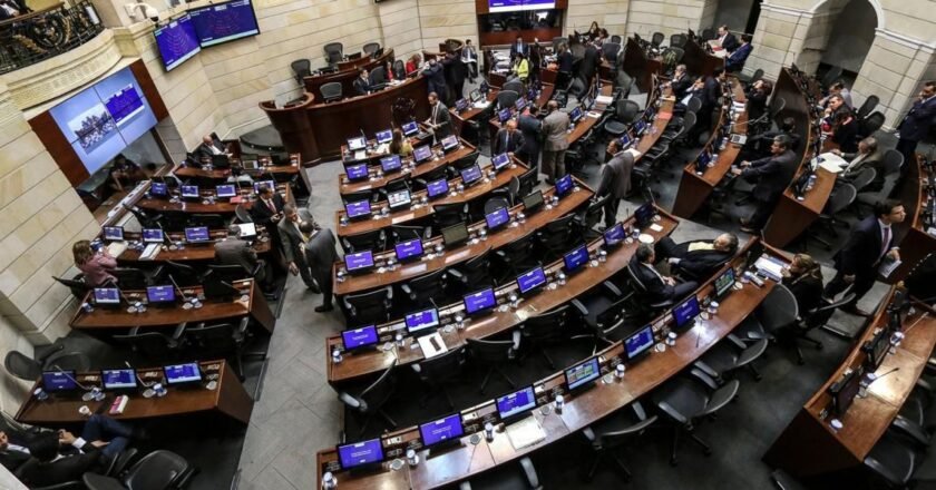La Cámara de Representantes de Colombia desata polémica al reconocer a Edmundo González como presidente de Venezuela