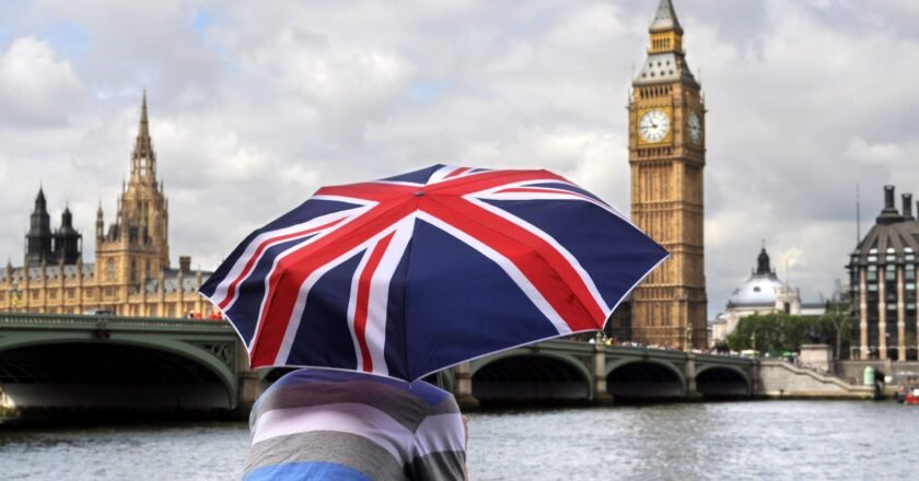 Nuevo requisito para colombianos que viajen al Reino Unido a partir de 2025: la ETA será obligatoria