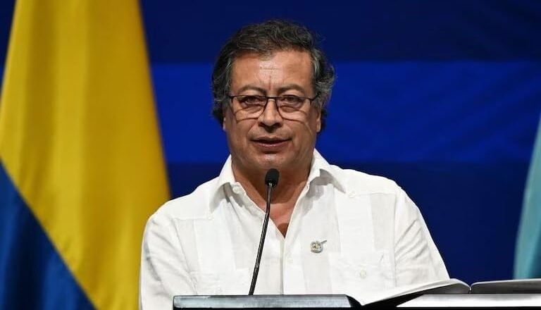 La Corte Suprema solicita declaración de Gustavo Petro en caso de corrupción que involucra a congresistas
