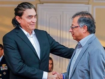 Gustavo Bolívar deja el DPS tras renuncia irrevocable y Petro ya nombra reemplazo provisional