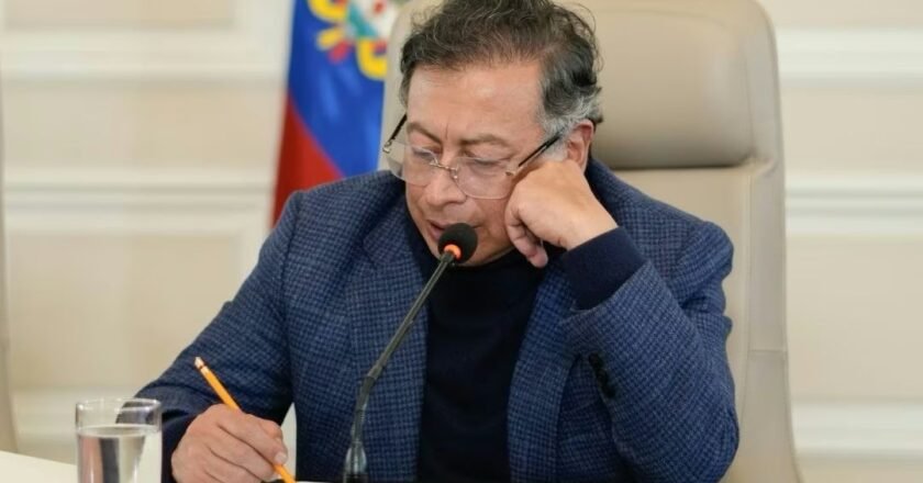 Petro desafía al Senado y convoca consulta popular para el 7 de agosto: se avecina pulso jurídico nacional