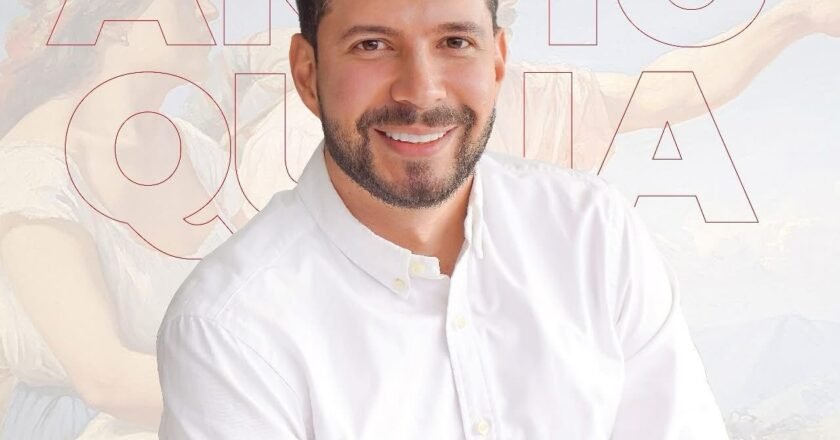 Camilo Gómez renuncia al Concejo de Envigado y se lanza al Congreso: “No es un adiós, es un paso adelante por Antioquia y Colombia”