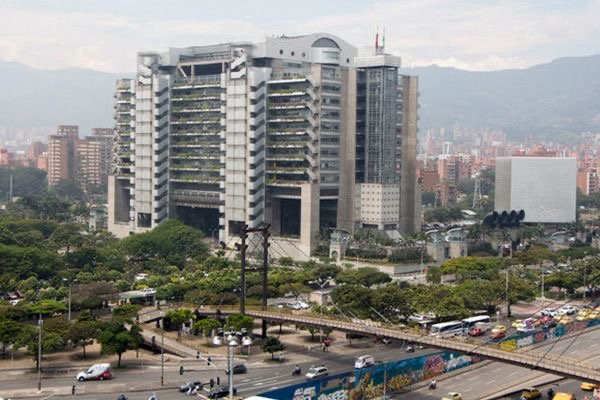 EPM confirma que acciones de UNE valen $2,1 billones: Medellín recibirá más de lo esperado por histórica venta