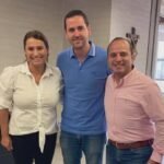 Uribe cuestiona manejo de recursos en La Estrella mientras exalcalde Abad enfrenta juicio por corrupción