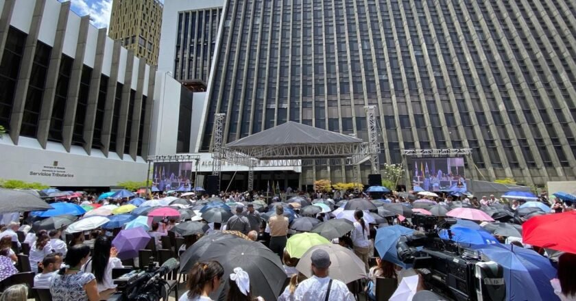 Antioquia clama por justicia y esperanza tras el asesinato de Miguel Uribe Turbay