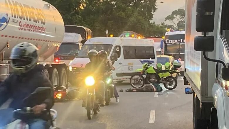 Dos accidentes fatales paralizan el Valle de Aburrá y dejan dos motociclistas muertos