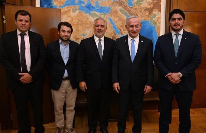 Duque desafía el clamor mundial: se reúne con Netanyahu mientras Petro denuncia genocidio en Gaza