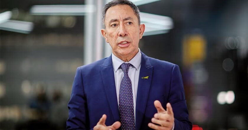 CNE golpea a campaña Petro Presidente: sanción millonaria, violación de topes y compulsa de copias a la Fiscalía