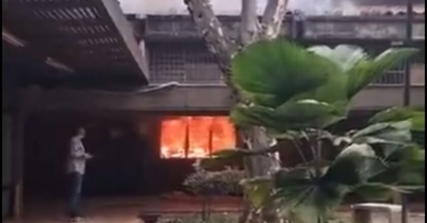 Ataque con fuego en el Politécnico Jaime Isaza Cadavid desata pánico y obliga a evacuar campus en Medellín