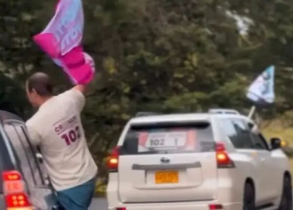 Creemos en la mira por presunto uso de camionetas oficiales en campaña al Congreso