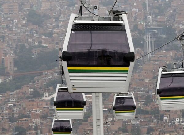 Medellín acelera el futuro: nuevo metrocable reducirá viajes de horas a minutos