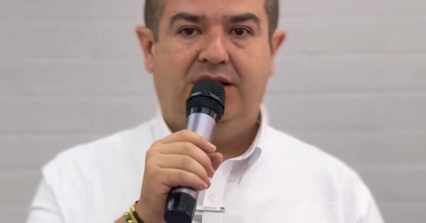 Cinco meses sin predial y contratistas presionados: crece el escándalo político en La Estrella