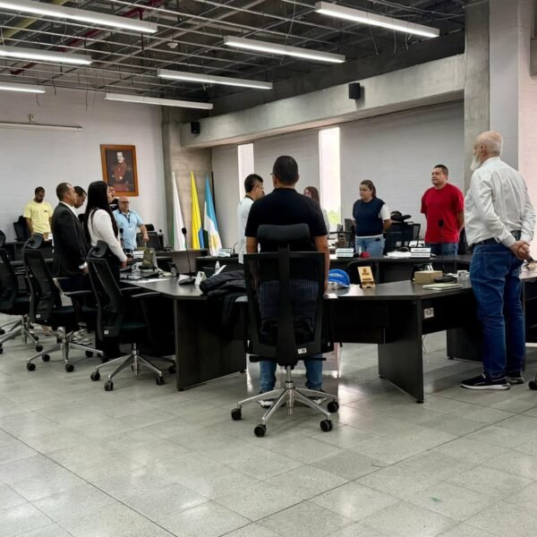 ¡Alerta a funcionarios! El reloj electoral ya comenzó a correr para 2027