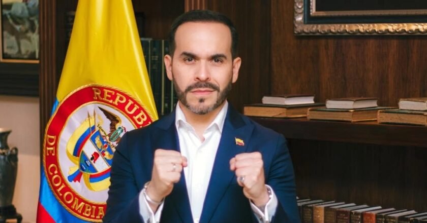 Abelardo de la Espriella menciona a Carlos Trujillo y Julián Bedoya en denuncia que sacude la política antioqueña